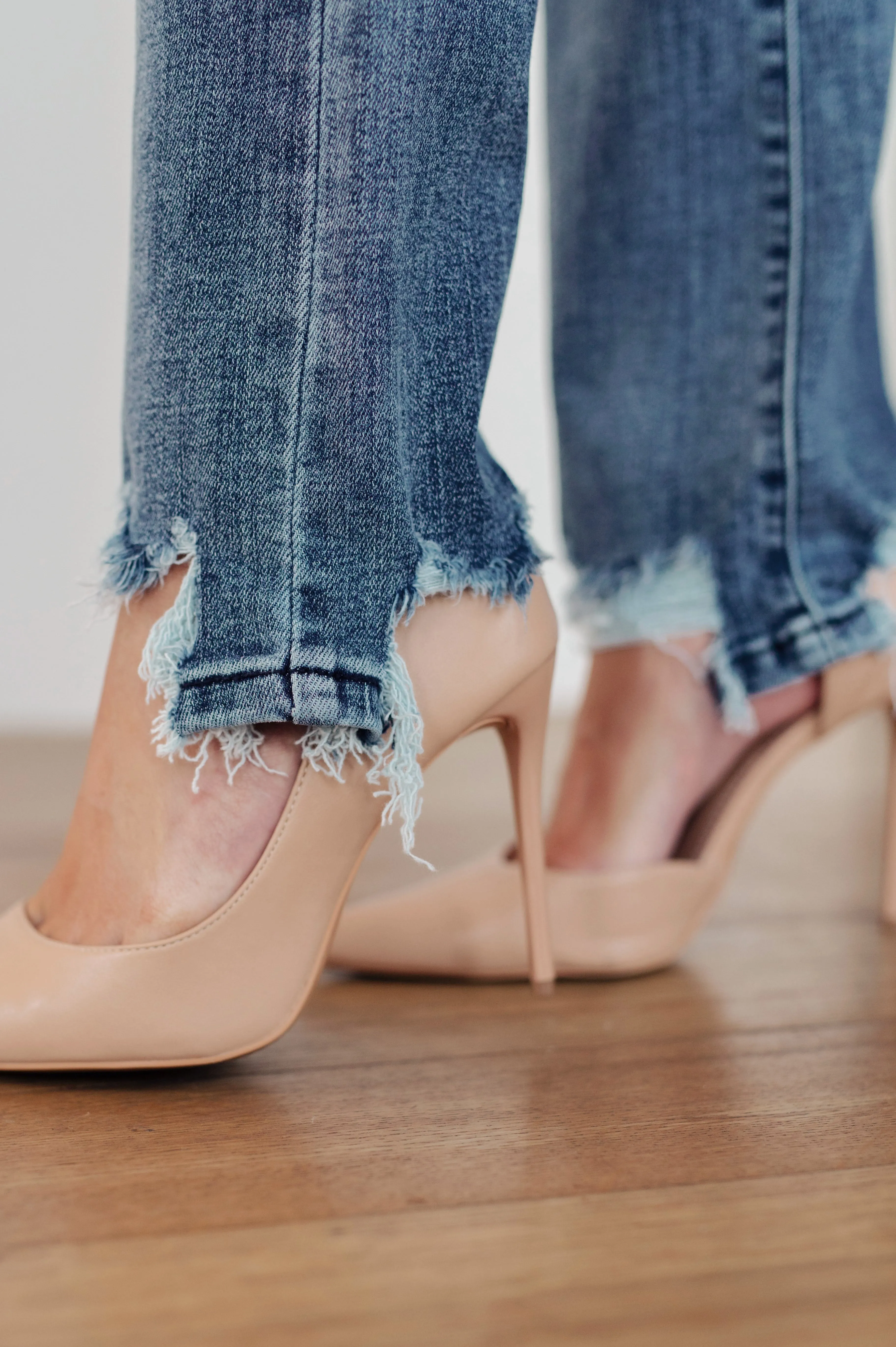 The Dawn- Destroyed Straight Leg Judy Blue Jeans