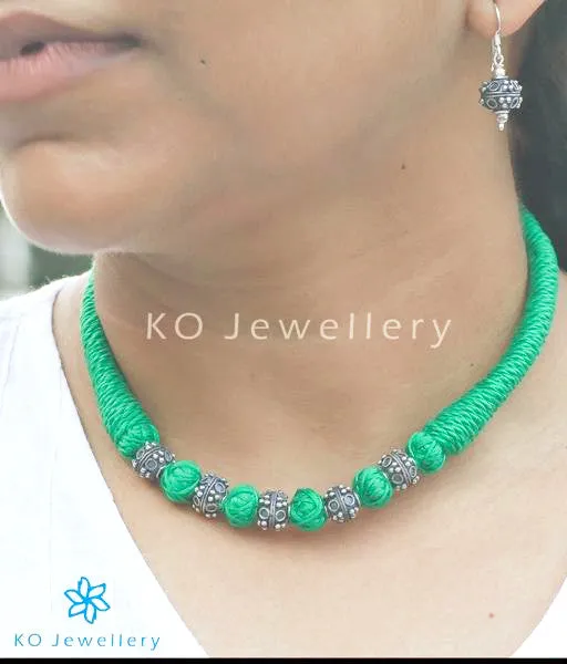 The Preshti Silver Necklace Set(Green)