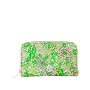 TRAVEL WALLET