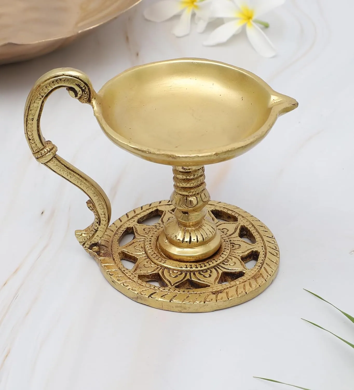 Two Moustaches 4 Inches Brass Aarti Diya with Handle, Brass Pooja Deepak for Temple, Diyas for Diwali, Brass Diya for Puja, Antique Yellow, Pack of 1