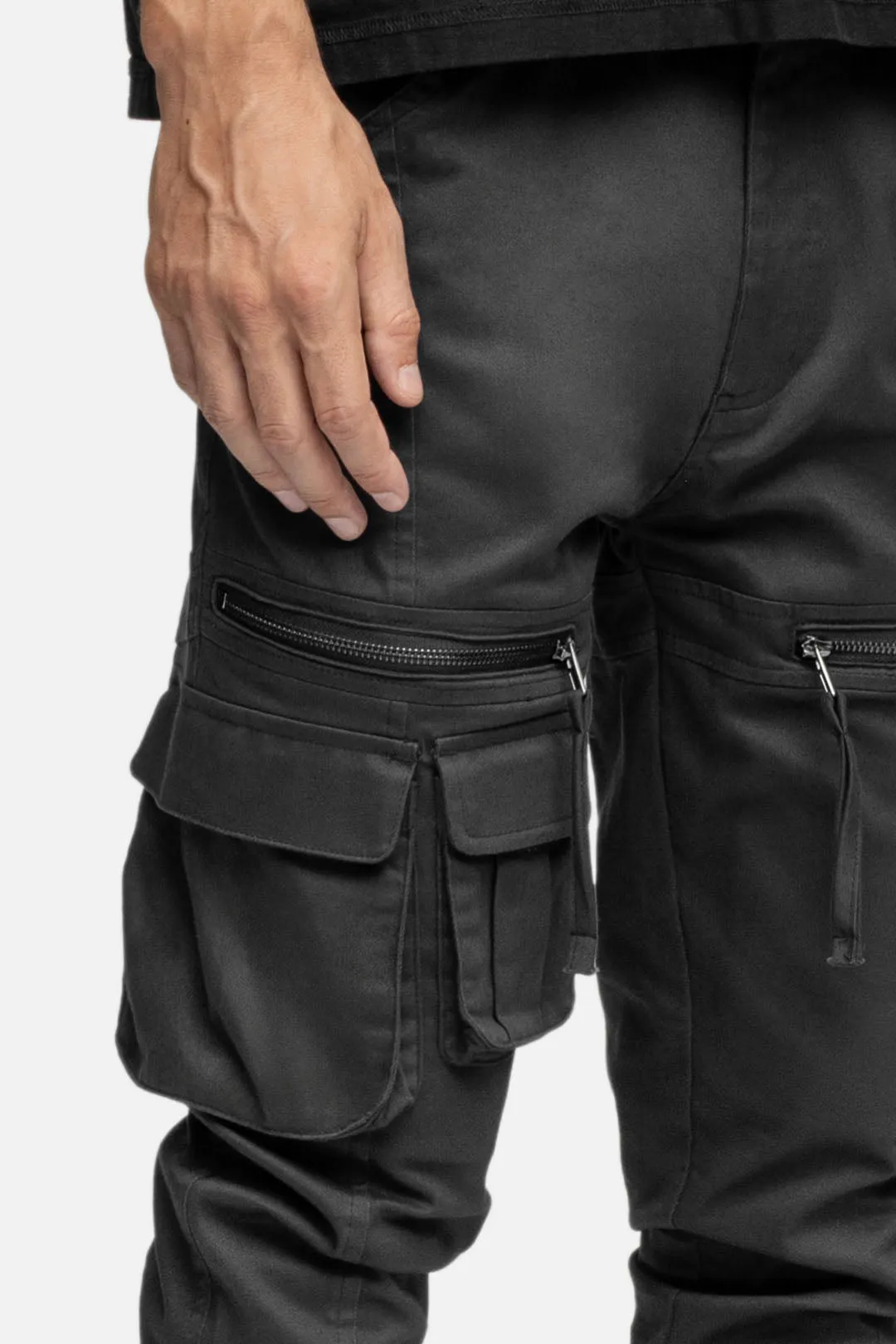 V5 CARGO BLACK